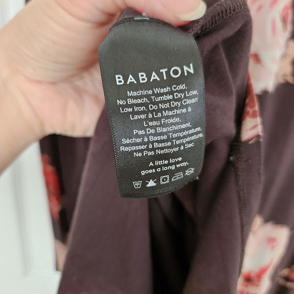 Babaton floral 3 quarter sleeve top - Picture 2 of 9